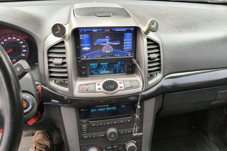 Used Chevrolet Captiva 2012 2.4L 4x4 Flagship Edition 7 Seats