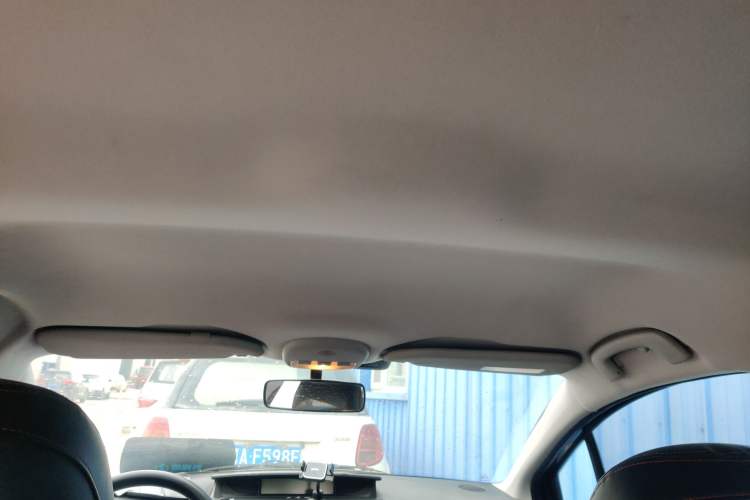 Used Citroen C-Quatre 2014 VTS Version 1.6L Manual - Premium Model Headliner