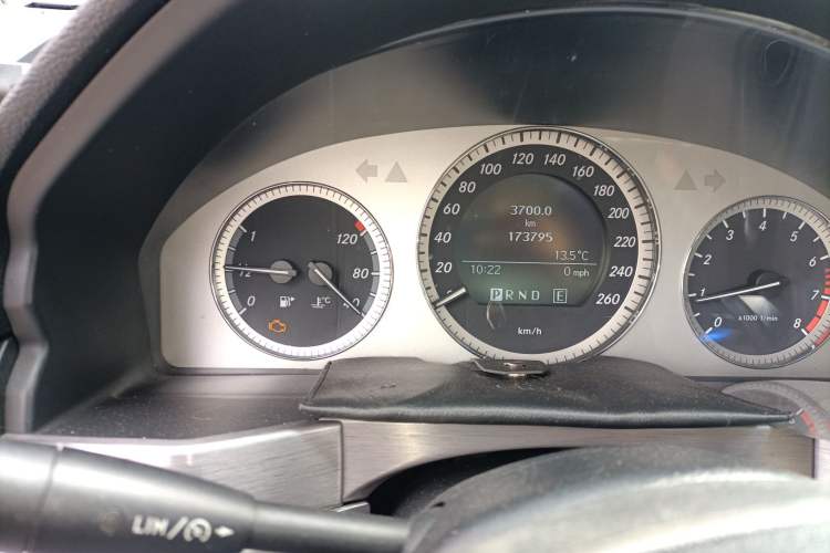 Used Mercedes-Benz GLK-Class 2012 GLK 300 4MATIC Fashion Model