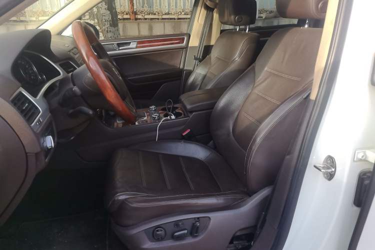 Used Volkswagen Touareg 2014 3.0 TSI New Edition