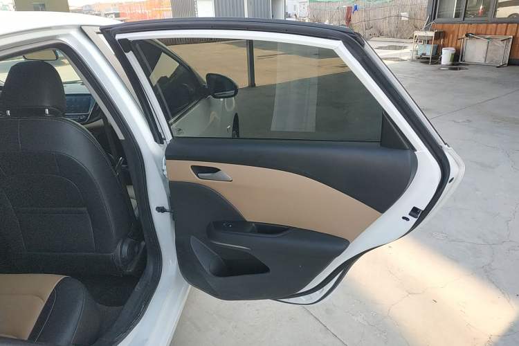 Used Chevrolet Monza 2022 320 Automatic Enjoyment Sunroof Version