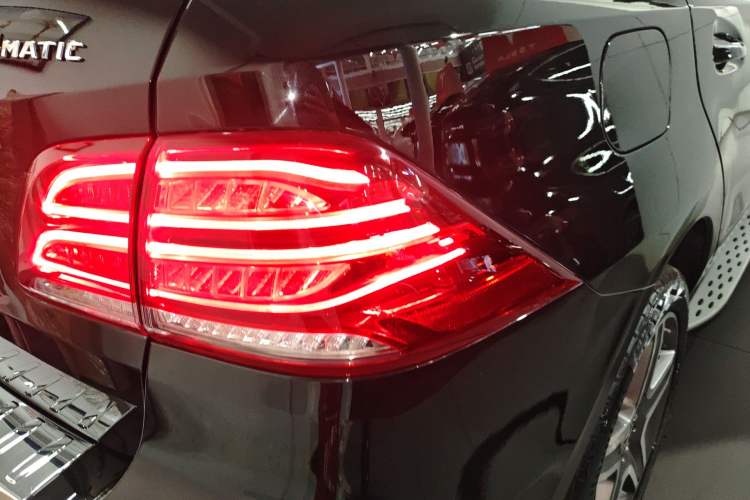 Used Mercedes-Benz GLE-Class 2017 GLE 400 4MATIC