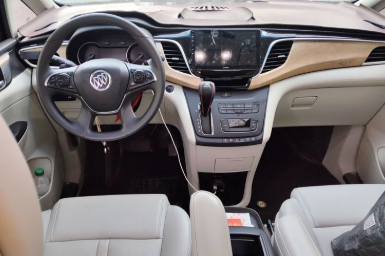 Used Buick GL8 2017 ES 28T Comfort Model China V Standard