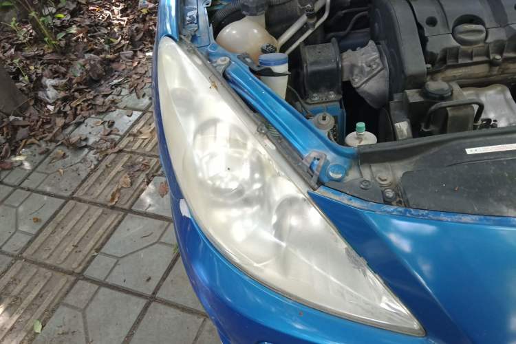 Used Peugeot 307 2012 Hatchback 1.6L Automatic Comfort Edition
