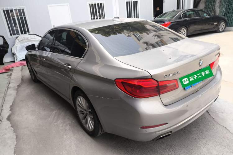 Used BMW 5 Series 2018 525Li Luxury Package
