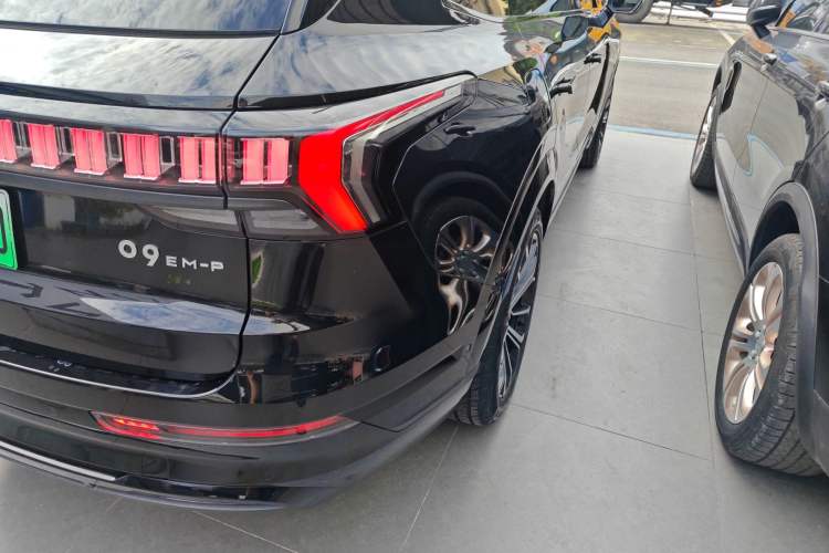Used Lynk & Co 09 EM-P 2024 2.0TD EM-P Four-Wheel Drive PRO Seven-Seater Right Rear Taillight