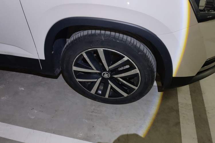 Used Skoda Kamiq 2018 1.5L Automatic Comfort Edition China V Standard Right Front Wheel Hub