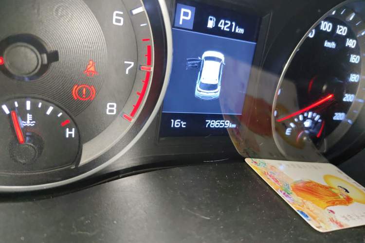 Used Kia kx1 Stonic 2019 1.4L Automatic Fun Edition China VI Odometer Close Up