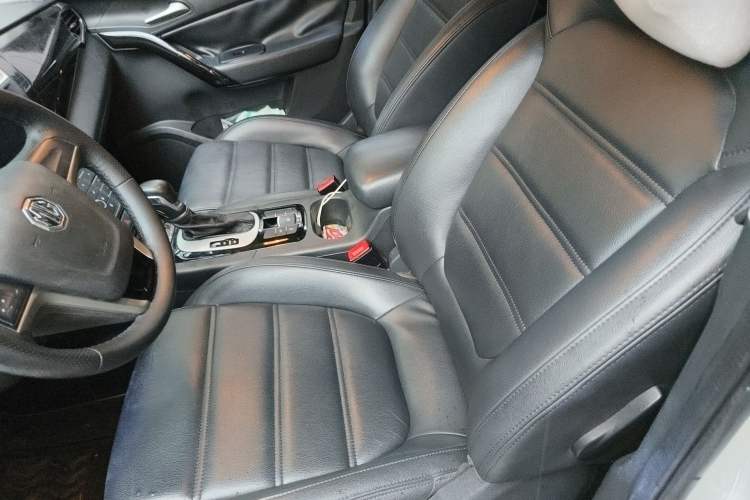 Used MG GS 2016 1.5TGI TST Luxury Edition Left Front Seat