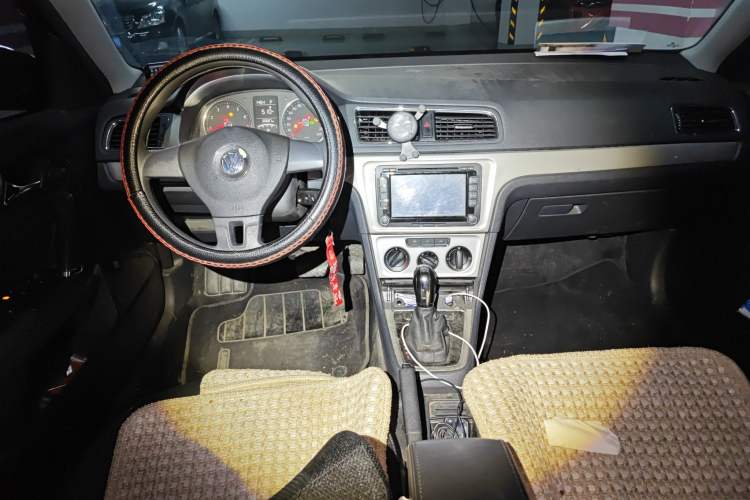 Used Volkswagen Lavida 2013 Restyled Classic 1.6L Automatic Comfort Edition