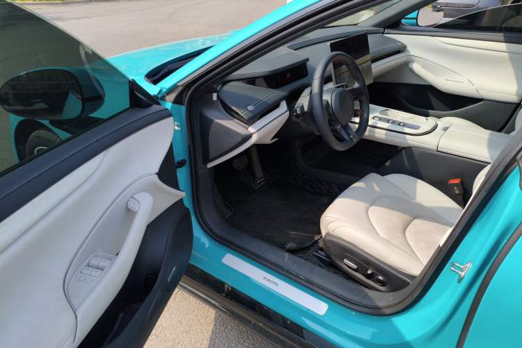 Used Xiaomi Auto SU7 2024 Rear-Drive Long-Range Intelligent Driving Version Driver Seat