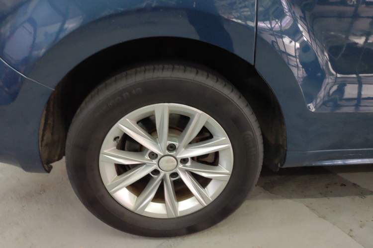 Used Volkswagen Sharan 2016 380TSI Clear Blue Limited Edition