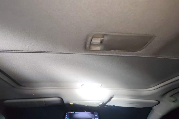 Used Nissan Sylphy 2014 1.6XV CVT Deluxe Edition
