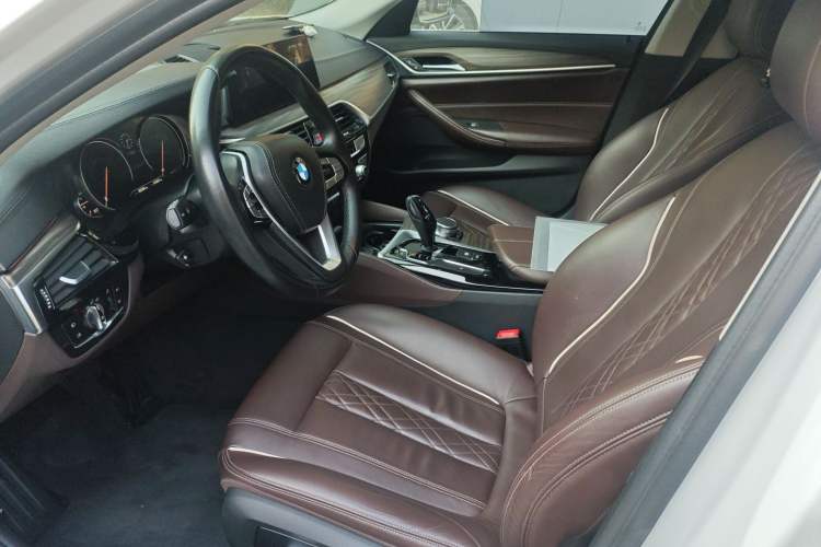 Used BMW 5 Series 2018 Facelifted 530Li xDrive Luxury Package