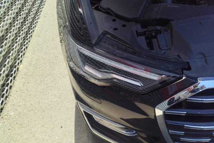 Used Audi A6L 2024 40 TFSI Luxury Dynamic Edition Right Front Headlight