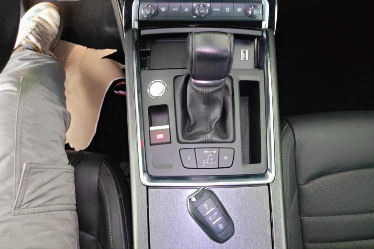 Used Citroen C6 2017 380THP Prestige Model