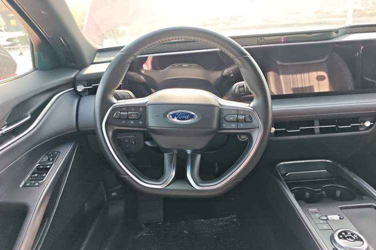 Used Ford Mondeo 2025 2.0T EcoBoost Ultimate Edition