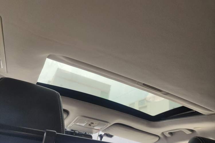 Used HYOSOW S6 2017 1.5T Manual Leading Model
