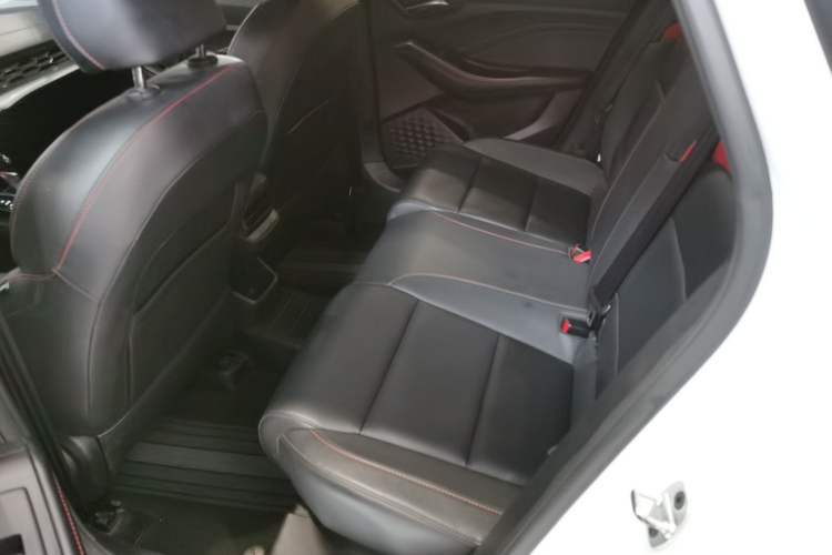 Used MG 5 2022 180 DVVT CVT Youth Luxury Edition