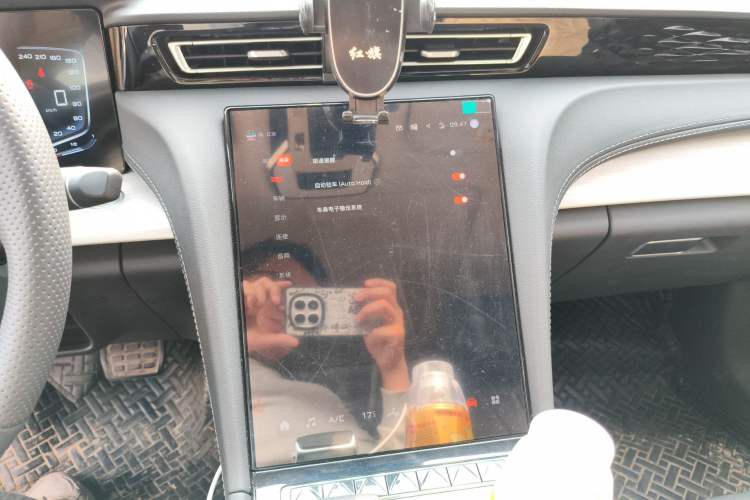 Used Hongqi H5 2025 1.5T DCT Qiyun 500 000th Unit Commemorative Edition Audio And AC Panel