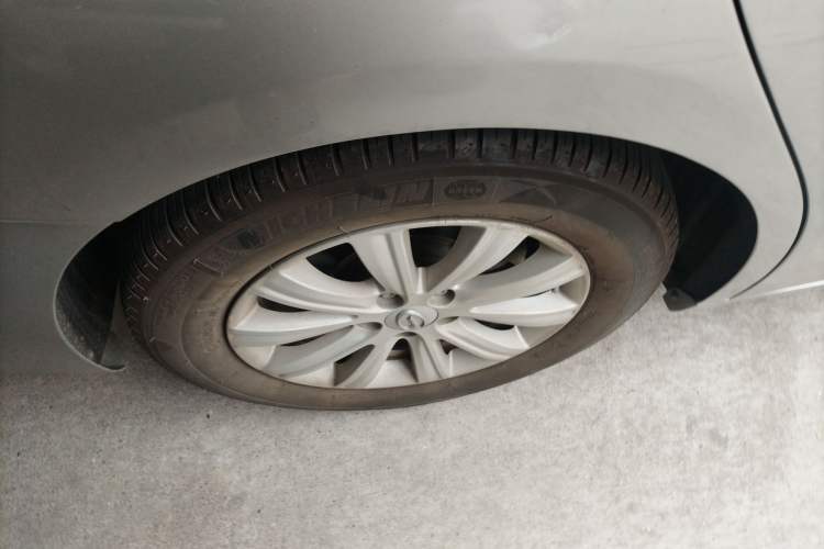 Used GAC Trumpchi GA6 2019 270T Automatic Elite Edition Right Rear Wheel Hub