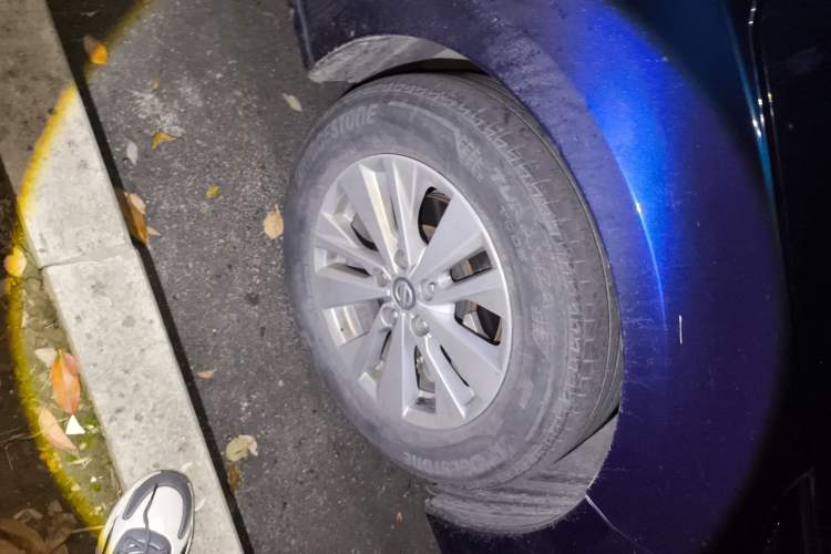 Used Nissan Teana 2020 2.0L XL Comfort Edition Right Front Wheel Hub