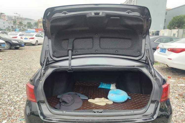 Used Toyota Crown 2018 2.0T Sport Edition Trunk