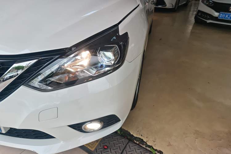 Used Nissan Sylphy 2019 1.6XV CVT Smart Connect Luxury Edition China VI Standard
