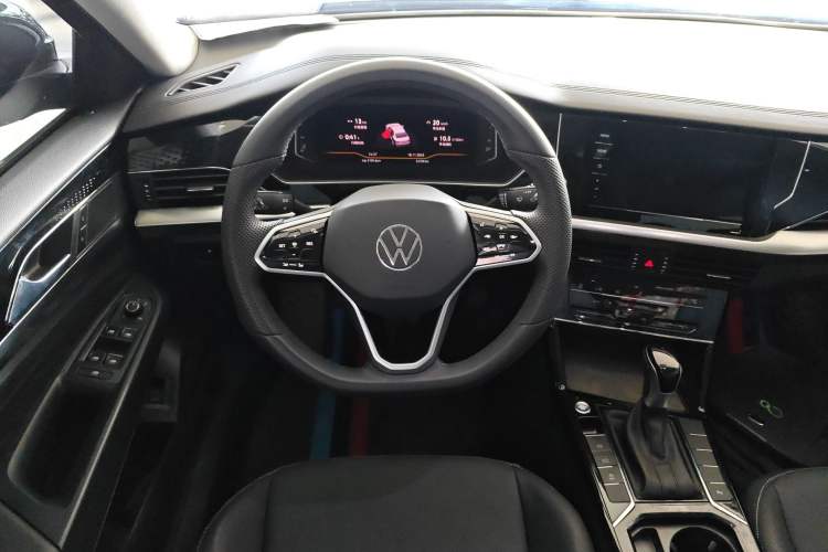 Used Volkswagen Passat 2024 330TSI Elite Edition
