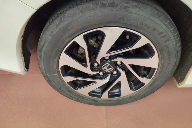 Used Honda Civic 2016 220TURBO CVT Luxury Edition
