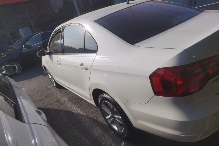 Used Volkswagen Jetta 2015 1.6L Automatic Luxury Model