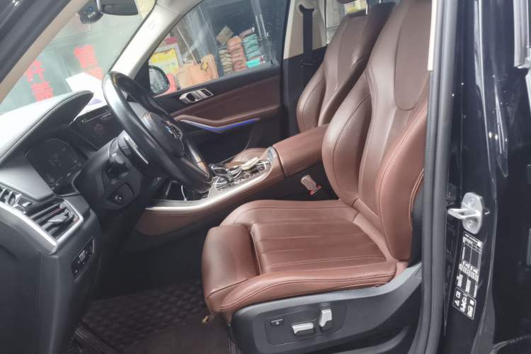 Used BMW X5 2021 Restyled xDrive30i M Sport Package Left Front Seat