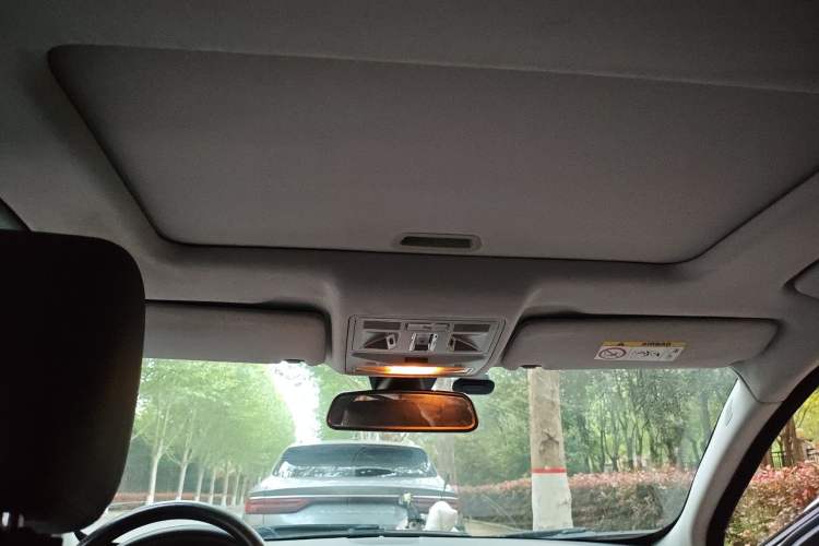 Used Jaguar XF 2015 XF 2.0T Prestige Edition Headliner