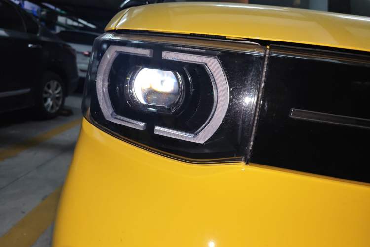 Used Wuling Hongguang MINIEV 2022 Macaron Premium Model – Lithium Iron Phosphate