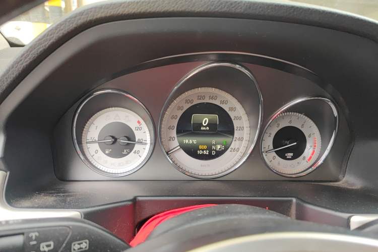 Used Mercedes-Benz GLK-Class 2015 GLK 260 4MATIC Dynamic Edition Ultimate Version
