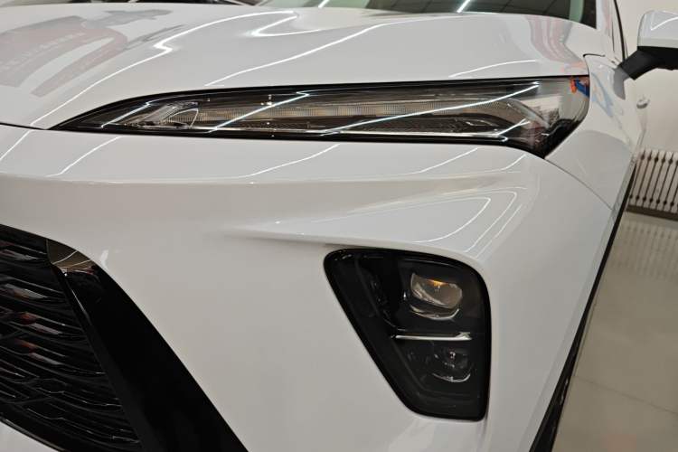 Used Buick Envision 2026 Model Equinox Plus 28T Two-Wheel-Drive Platinum Edition