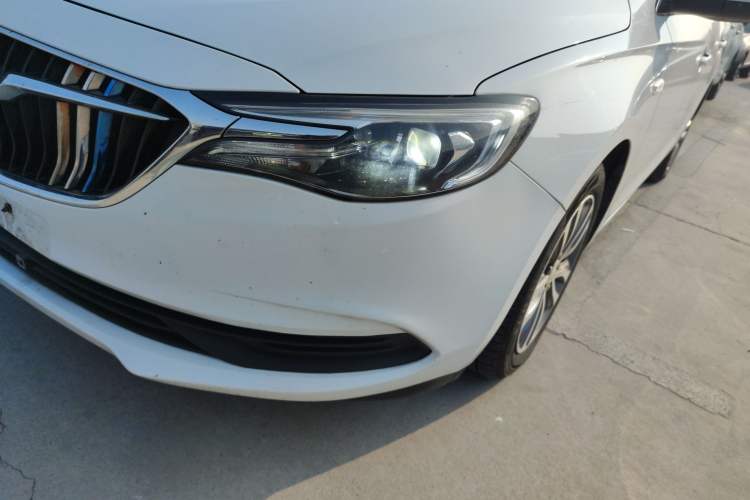 Used Buick GT 2018 18T Automatic Elite Model
