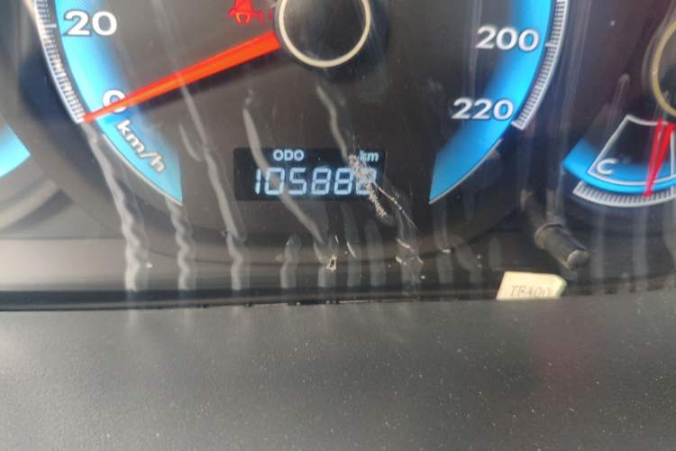 Used FAW Junpai D60 2015 1.5L Manual Standard Edition Odometer Close Up