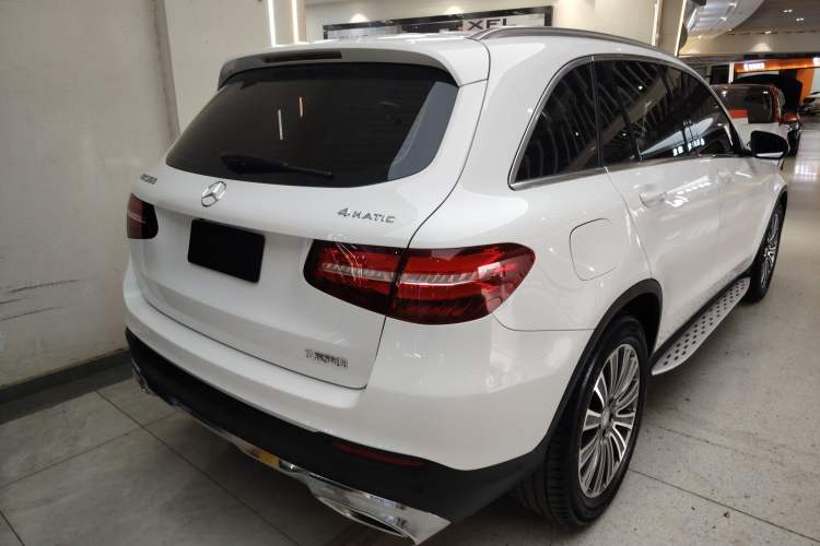 Used Mercedes-Benz GLC 2016 GLC 200 4MATIC Rear Right 45 Deg