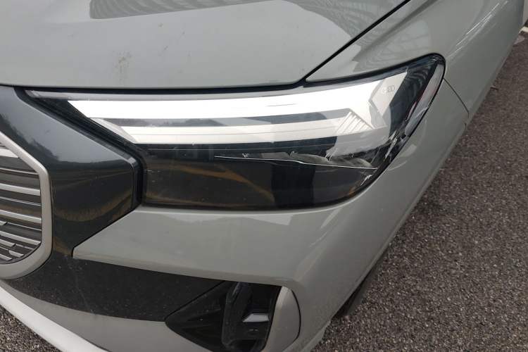 Used Audi Q4 e-tron 2024 40 e-tron Boundary Edition Left Front Headlight