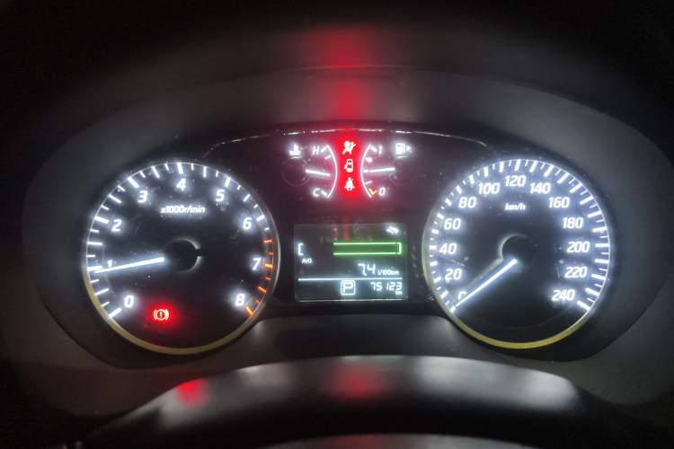 Used Nissan Sylphy 2018 1.6XV CVT Deluxe Edition Instrument Cluster