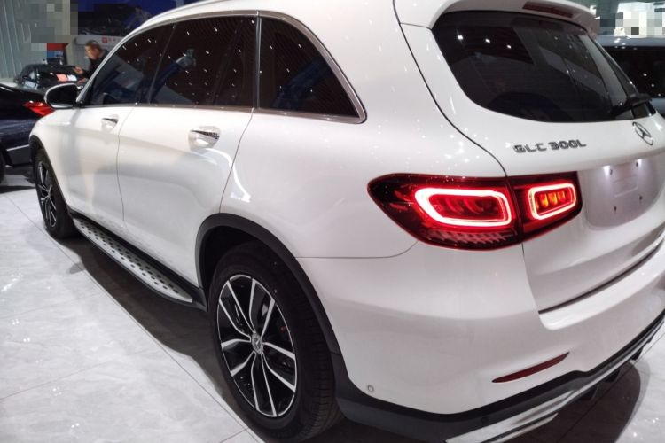 Used Mercedes-Benz GLC 2020 Facelift GLC 300 L 4MATIC Dynamic Edition
