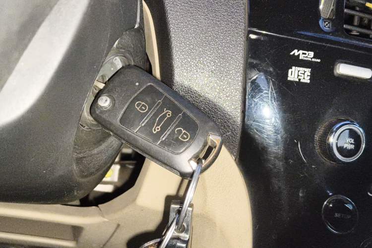 Used Great Wall C30 2013 1.5L Manual Luxury Model
