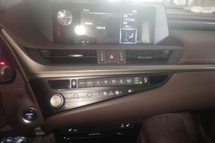 Used Lexus ES 2020 300h Premier Edition
