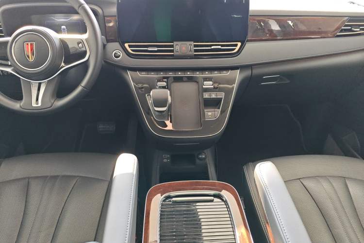 Used Hongqi HQ9 2023 2.0T Smart Connect Flagship Edition Audio And AC Panel