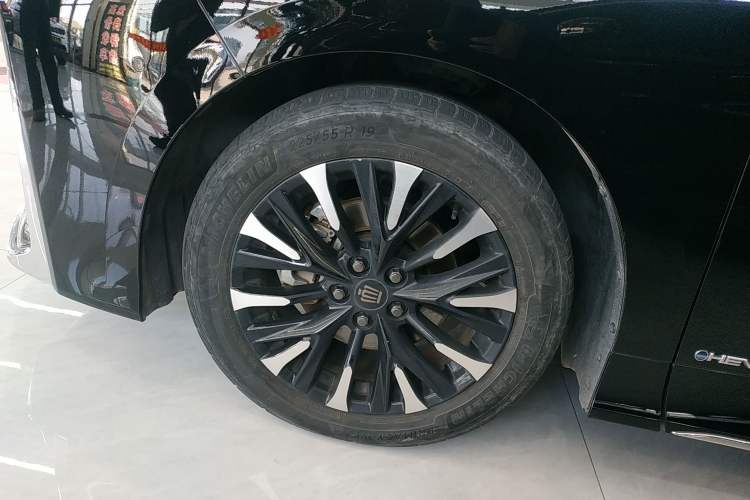 Used Toyota Vellfire 2024 Crown Dual-Engine 2.5L Ultimate Edition