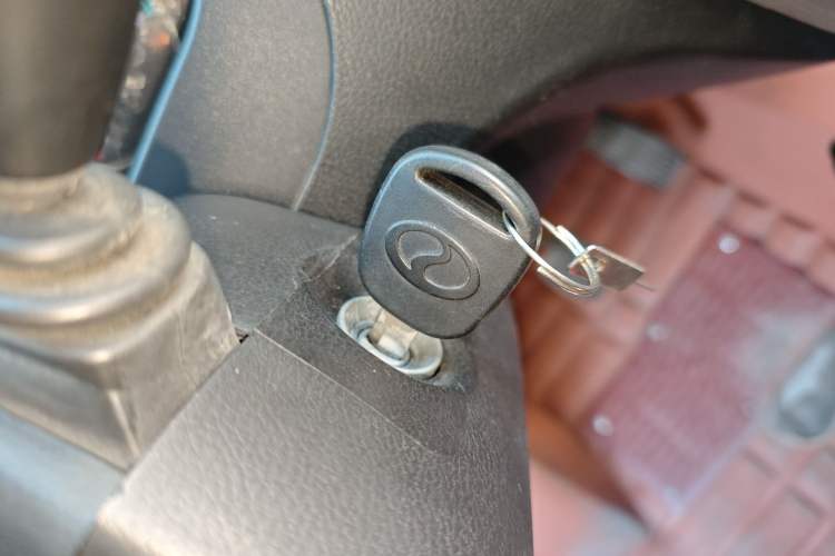 Used Ruichi EC35 2020 EC35 II Standard Edition 38.7 kWh Vehicle Key