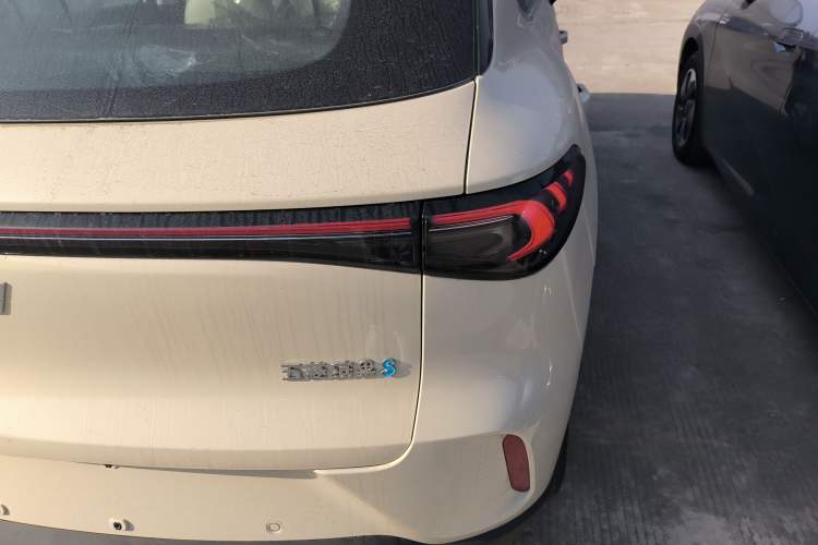 Used Wuling Bingo S 2025 Model 325km Deluxe Edition
