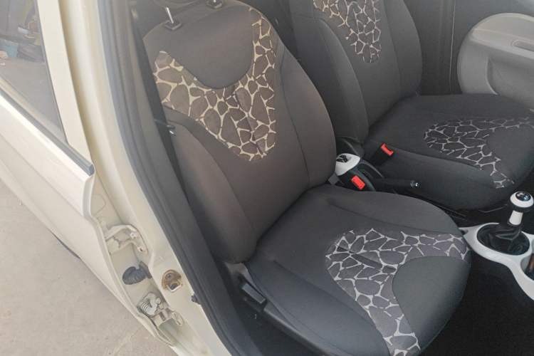 Used Chery QQ 2013 1.0L Manual Happy Edition Right Front Seat