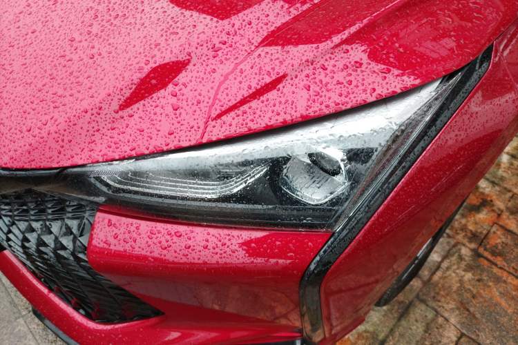 Used Dongfeng Aeolus Yixuan 2021 230T Automatic Zuiying Knight Edition
